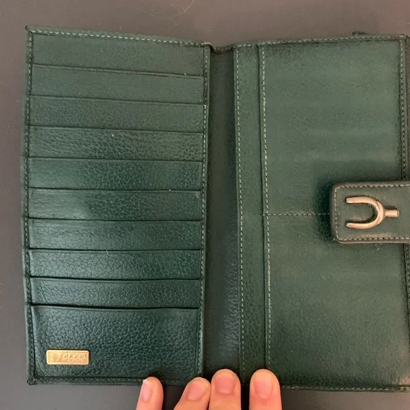Vintage Gucci Hunter Green Wallet